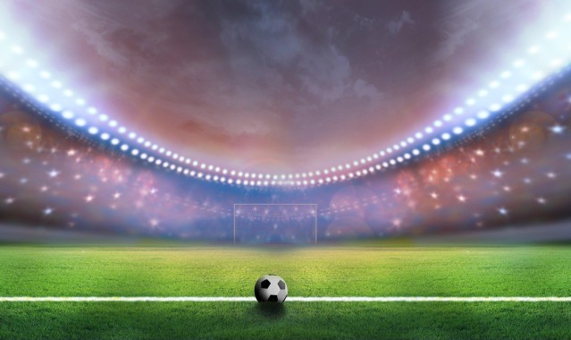 邮报独家，曼联接触多纳鲁马遭遇财务壁垒，天价转会费与薪资恐难匹配