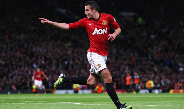 塞维利亚中卫涉嫌操纵比赛结果 为小额金钱故意领黄牌面临重罚