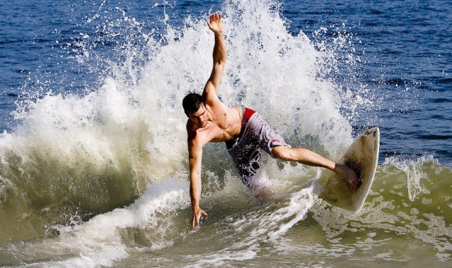 足坛震荡！43人遭终身禁赛，职业联赛假赌黑专项整治行动新闻发布会直击