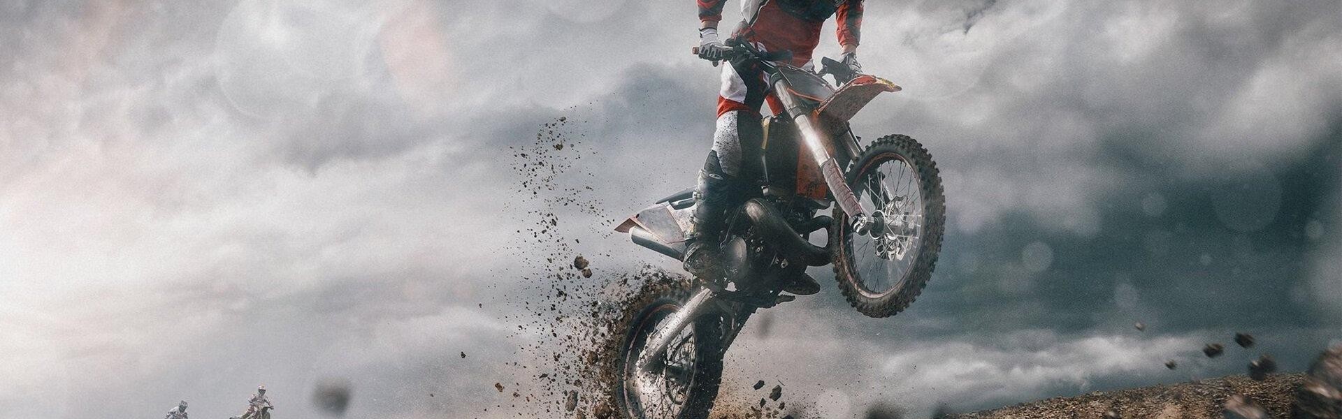 凯恩公开表达对格雷罗定位球执行不满，战术设计存在分歧但强调团队至上