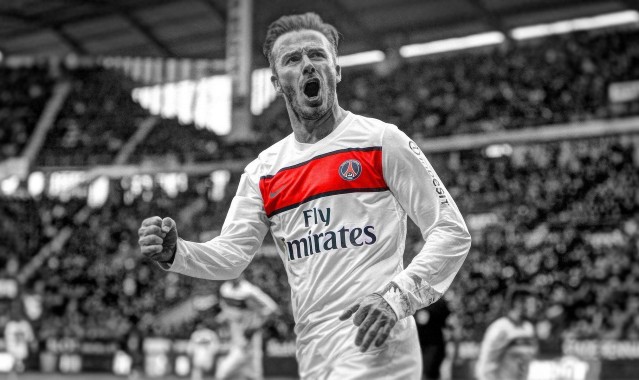 爱德华兹极限操作引争议，双撤步衔接前跳是否走步？