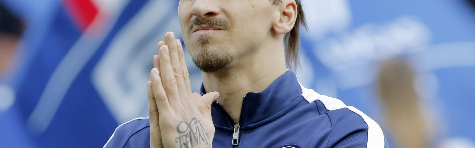 巴洛特利再启漂泊之旅 第十次转会落脚达曼协作引足坛瞩目