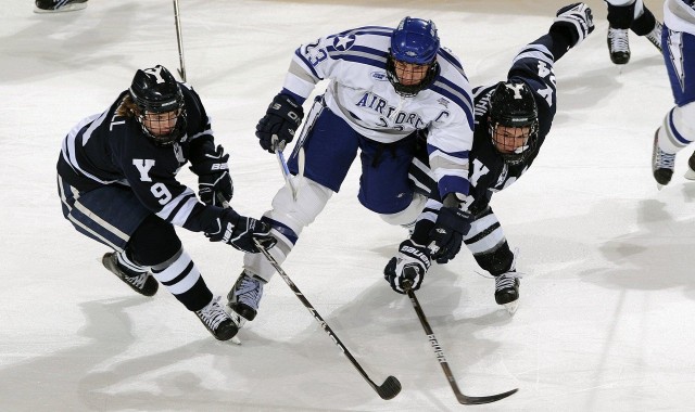 早报皇萨与西甲再起争端 CVC注资计划引发新一轮摩擦