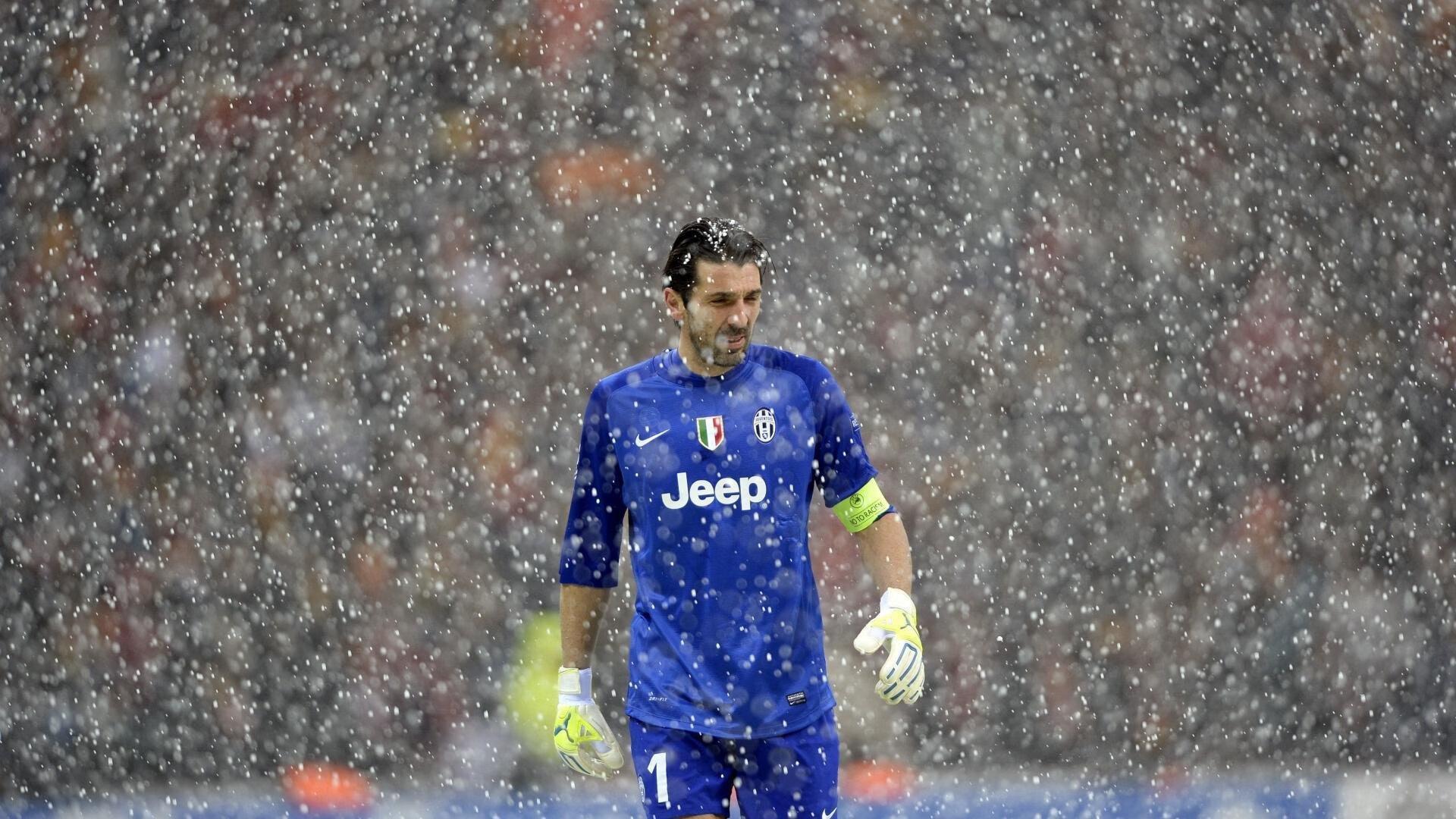 勇士队谨慎保护怀斯曼,二号秀状态成交易市场风向标