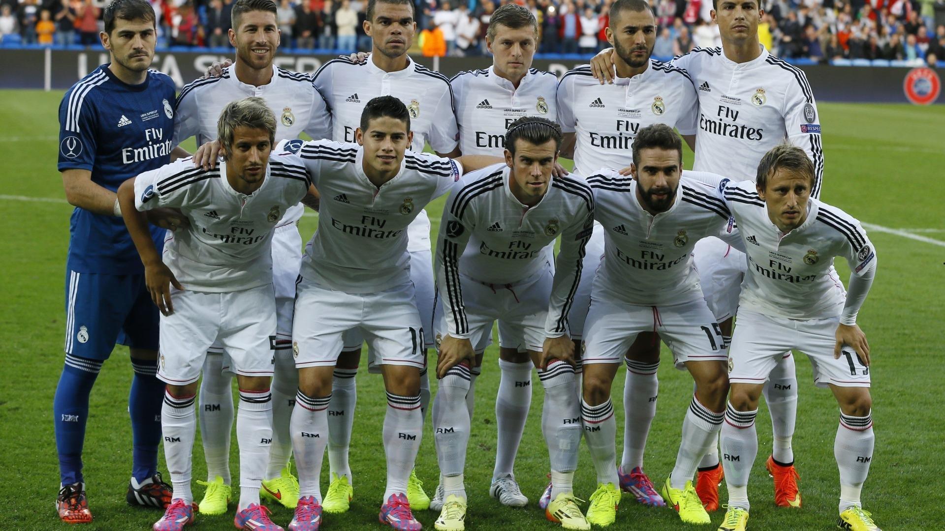 战术密码破解？穆里尼奥七战阿贾克斯不败神话，昔日皇马三叉戟成关键线索